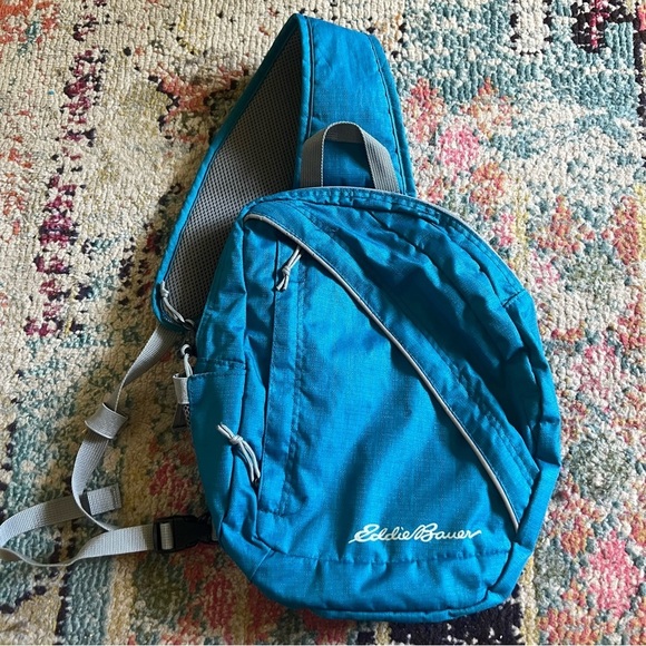Eddie Bauer Hiking Backpack Sling Back Shoulder Bag Lightweight Blue & Gray - Picture 1 of 6